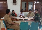 Tingkatkan Kerjasama, Babinsa Komsos Dengan Perangkat Desa