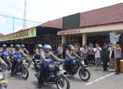 Baksos Polri Presisi, Polres Majalengka Salurkan Ratusan Paket Sembako Untuk Aliansi Mahasiswa