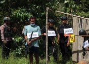 Satgas Ops Damai Cartenz Secara Profesional Gelar Rekonstruksi Keterlibatan Nikson Matuan Saat Penembakan Anggota Brimob