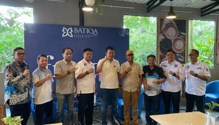 Direktorat Intelkam Polda Jabar Hadiri Pertemuan Dengan Pengurus DPD APDESi Jawa Barat di Hotel Batiqa Karawang