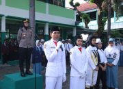 Upacara Hari Kartini Wakapolres Situbondo Motivasi Pelajar Jadi Generasi Indonesia Hebat