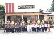 Kegiatan Edukasi dan Pengenalan Lingkungan Kepolisian oleh Polsek Ayamaru kepada Siswa PAUD Yerusalem di Ayamaru, Kabupaten Maybrat