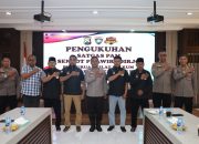 Polres Pelabuhan Tanjungperak Kukuhkan Satgas Sentot Prawirodirdjo Amankan Malam Satu Suro