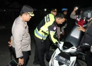 Polres Nganjuk Gelar Patroli SREG dan Penyekatan di Perbatasan Suroan Berjalan Kondusif