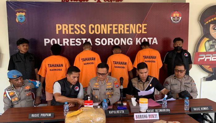 Polresta Sorong Kota Ungkap Jaringan Ganja Senilai Rp200 Juta, 4 Tersangka Diamankan