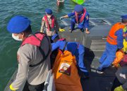 Update Laka Laut di Pasuruan: Tim SAR Ditpolairud Polda Jatim Kembali Berhasil Evakuasi 2 Korban Meninggal di Perairan Lekok