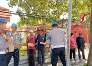 Polisi Peduli : Patroli Dialogis Polresta Banyuwangi Sambil Berbagi Nasi Untuk Abang Becak