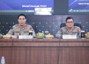Personel Polda Jatim Ikuti Pelatihan Kehumasan Melalui E-Learning Perkuat Hadapi Tantangan Komunikasi di Era Digital