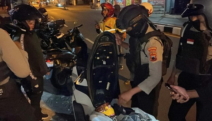 Tim Sparta Polresta Surakarta Amankan Tiga Pemuda Bersenjata Tajam di Jalan Ahmad Yani