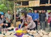 Bedah Rumah Warga di Tulakan, Polres Pacitan Peringati Hari Jadi Polwan ke -77