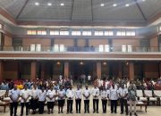Walikota Sorong Serahkan Bantuan Modal Usaha Mikro untuk 100 Pelaku Usaha, Dorong Ekonomi Daerah Maju