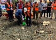 Walikota Sorong Melaksanakan Peletakan Batu Pertama Ruang Terbuka Publik Remu: Wujud Nyata Kota Sorong Menuju Kota Modern dan Hijau