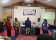 Wali Kota Sorong Serahkan Alat Laparoskopi ke RSUD Selebesolu: Komitmen Majukan Kesehatan dan Fokuskan Pendidikan Gratis untuk Papua