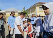 Bupati Majalengka Salurkan Bantuan Pendidikan Bagi Siswa Tidak Mampu yang Belum Tercover Program KIP