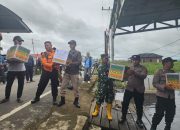 Banjir Melanda Kecamatan LAU, Koramil 1002-08 Dampingi Pendistribusian Bantuan