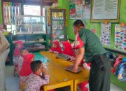 Pastikan Berjalan Lancar, Babinsa Kwadungan Aktif Dampingi Distribusi dan Pengawasan MBG di wilayah