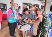 Sukseskan Program Kesehatan, Babinsa Koramil Karangjati Dampingi Program Imunisasi dan Pemberian Vitamin Anak