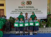 Persit KCK PD XVIII/Kasuari Tebar Kasih di Panti Asuhan Santa Maria pada HUT ke-80