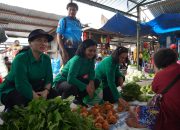 Persit KCK Daerah XVIII/Kasuari “SERBU” Pasar Wosi