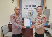 Kapolda dan Wakapolda Bersama PJU Polda Papua Barat Daya Jalani Tes Urin Internal