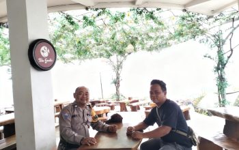 Berikan Himbauan, Bhabinkamtibmas Polsek Cijeruk Polres Bogor Ajak Warga aktif Jaga Kamtibmas