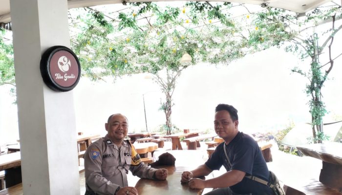 Berikan Himbauan, Bhabinkamtibmas Polsek Cijeruk Polres Bogor Ajak Warga aktif Jaga Kamtibmas