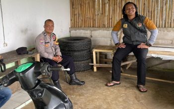 Sambangi Warga, Bhabinkamtibmas Polsek Cijeruk Polres Bogor Berikan Himbauan Kamtibmas