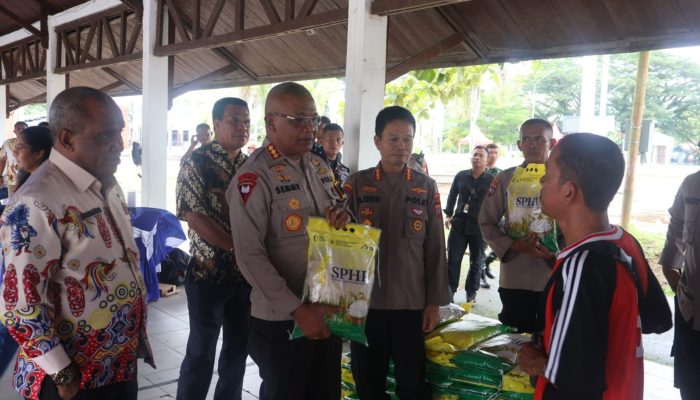 Wakapolda PBD Hadiri Launching Gerakan Pangan Murah di Aimas Jelang Idul Fitri: Dukung Stabilitas Harga Pangan