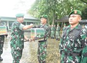 Dandim 1002/HST Lepas Cuti Gelombang Pertama Dan Bagikan Bingkisan Lebaran
