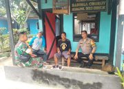Jaga Kamtibmas, Bhabinkamtibmas Polsek Cisarua Polres Bogor Bersama Babinsa Gelar Patroli Dialogis