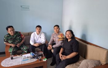 Sinergitas TNI-Polri, Bhabinkamtibmas Polsek Cijeruk Polres Bogor dan Babinsa Sambangi Warga Desa Tugu Jaya