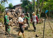 Semangat Gotong Royong, Kodim 0805/Ngawi dan Warga Angkut Material Bangun Jembatan Perintis Garuda di Puhti