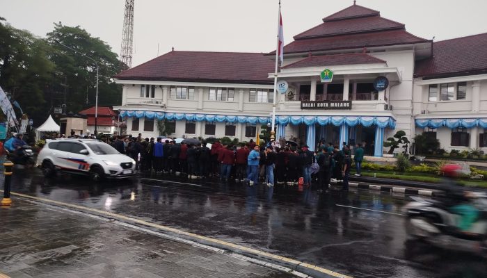 Aksi Solidaritas BEM Malang Raya Menggema! Tuntut Keadilan Tanpa Kompromi Terkait Kasus Penyiraman Air Keras