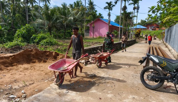 Percepatan Pembangunan Jembatan Beton di Kampung Klatifi Capai 43 Persen