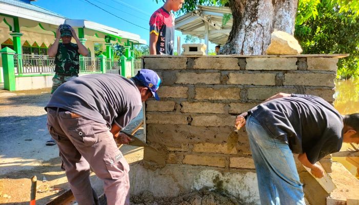 Semangat Gotong Royong TNI dan Warga, Pembangunan Jembatan Garuda Terus Dikebut