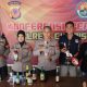Polisi Amankan Ribuan Botol Miras Ilegal, Tiga Orang Diamankan Polisi