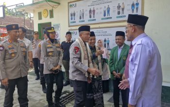 Kapolda Jawa Barat Umrohkan 4 Pengurus Pondok Pesantren Darul Ulum PUI Majalengka