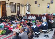 Duduk Bareng Ratusan Jamaah, Kapolsek Bongas Sampaikan Pesan Kamtibmas di Haul Akbar.