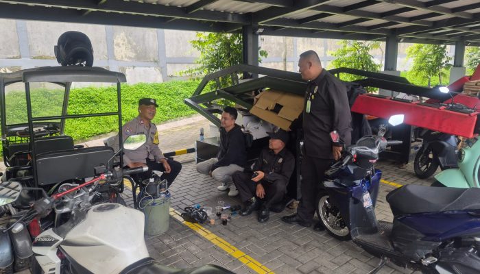 Bhabinkamtibmas Polsek Cisarua Polres Bogor Laksanakan Sambang Dialogis, Ajak Warga Jaga Kamtibmas