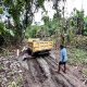 Pengedropan Material Lokal Dipercepat, Satgas TMMD Ke-128 Kodim 1801/Manokwari Kejar Target Pembangunan