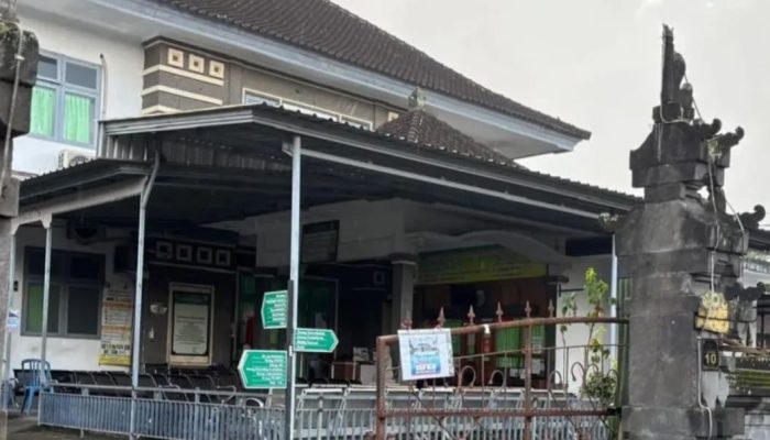 Pelayanan Puskesmas Kediri Dikeluhkan Tutup Saat Cuti Bersama, Warga: “Orang Sakit Disuruh Ikut Libur?”