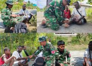 Cek Kesehatan Warga di Lokasi TMMD Ke-128, Serda Bagus Keliling Kampung