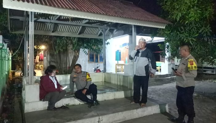 Tingkatkan Keamanan Desa, Kapolsek Bongas Pimpin Asistensi Satkamling Wiralodra Desa Cipedang