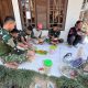Satgas TMMD ke-130 Makan Bersama Warga, Uang Ransum Bantu Gerakkan Ekonomi Lokal