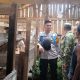 Tingkatkan Sinergitas TNI-Polri, Bhabinkamtibmas Polsek Argapura Ajak Masyarakat Desa Mekarwangi Jaga Kamtibmas dan Antisipasi C3