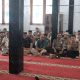 Bentuk Karakter Personel yang Berintegritas dan Humanis, Polres Majalengka Gelar Apel Pagi dan Kegiatan Binrohtal di Masjid Jamiussolihin